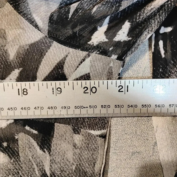 Classic Editions Black & White  Sheer Long Sleeve Lightweight Blouse Size Medium - Picture 8 of 9